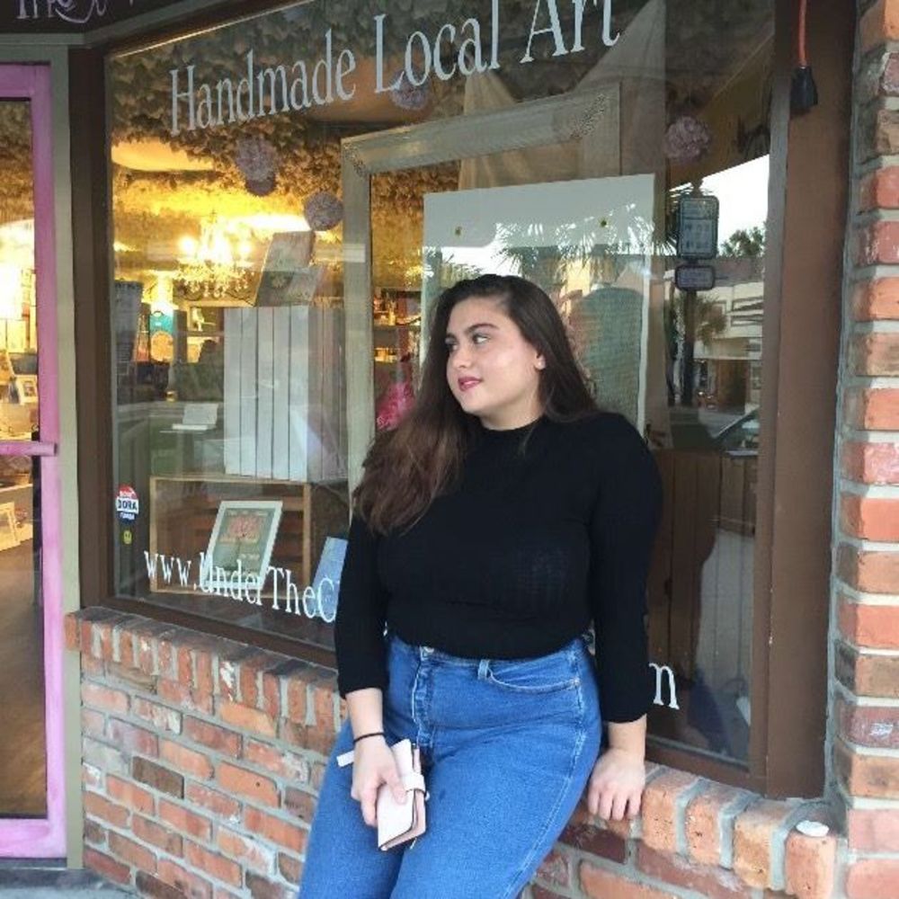 Meet your Posher, Cali